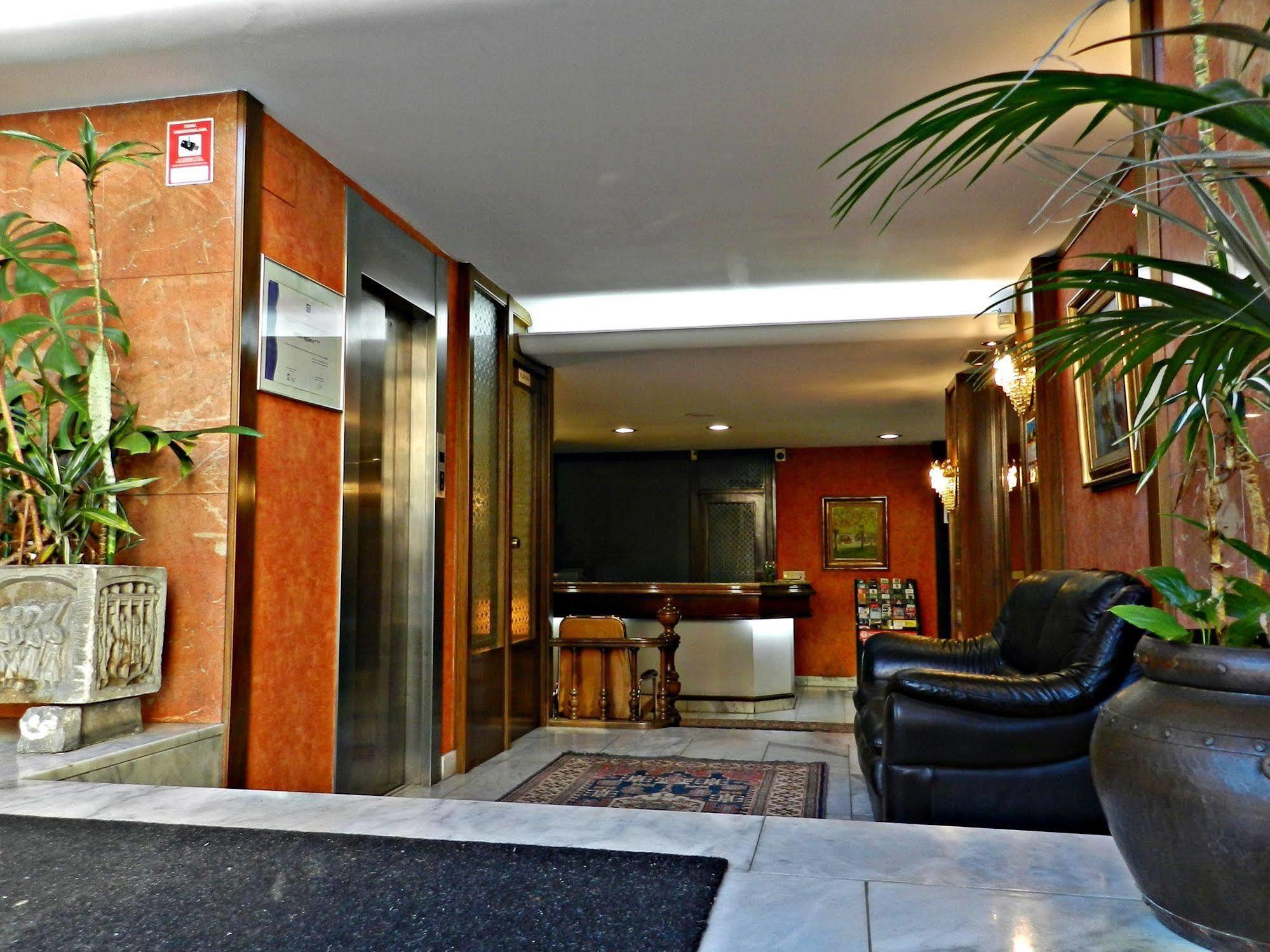 Hotel Alda Centro Gijón Exteriér fotografie